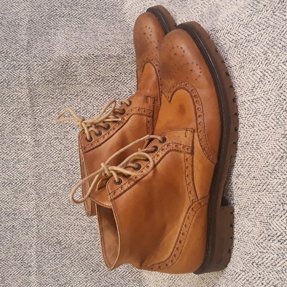 Cavellini Italy, Men\'s Brouge, Wingtip Leather Ankle Boots. main image 5